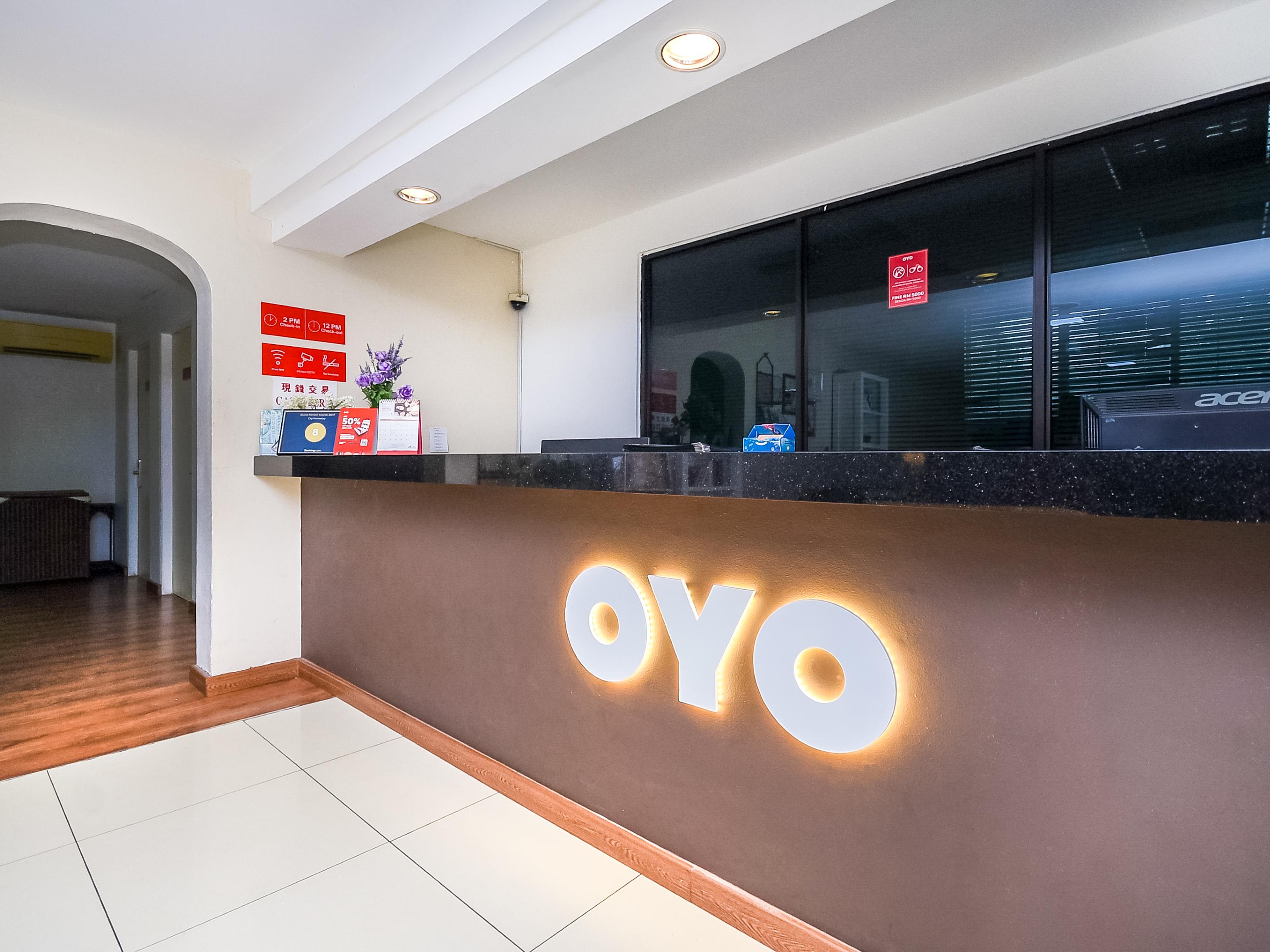 Super Oyo 89604 City Home Stay Miri Bagian luar foto