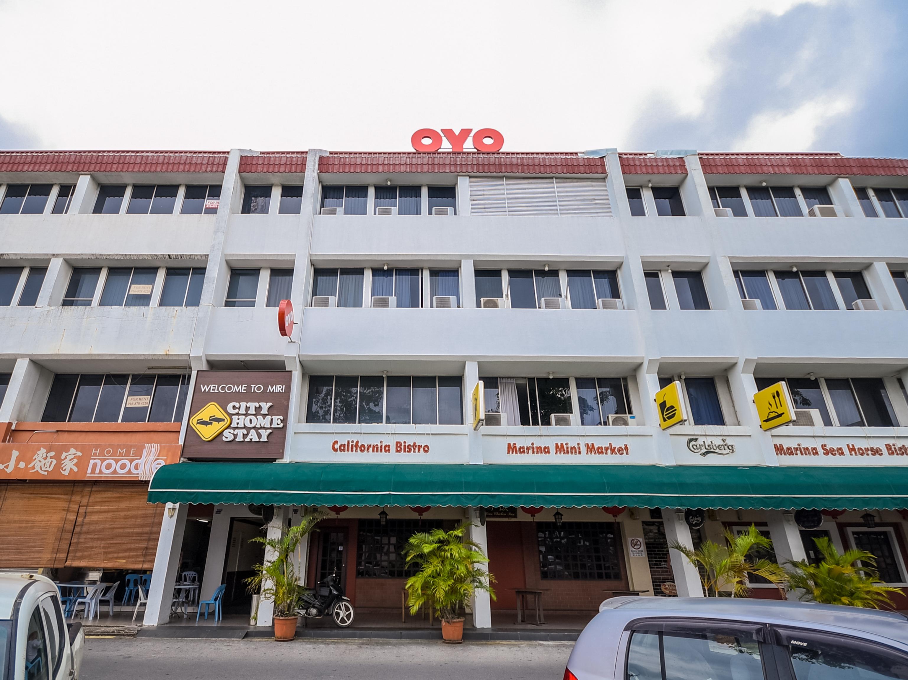 Super Oyo 89604 City Home Stay Miri Bagian luar foto