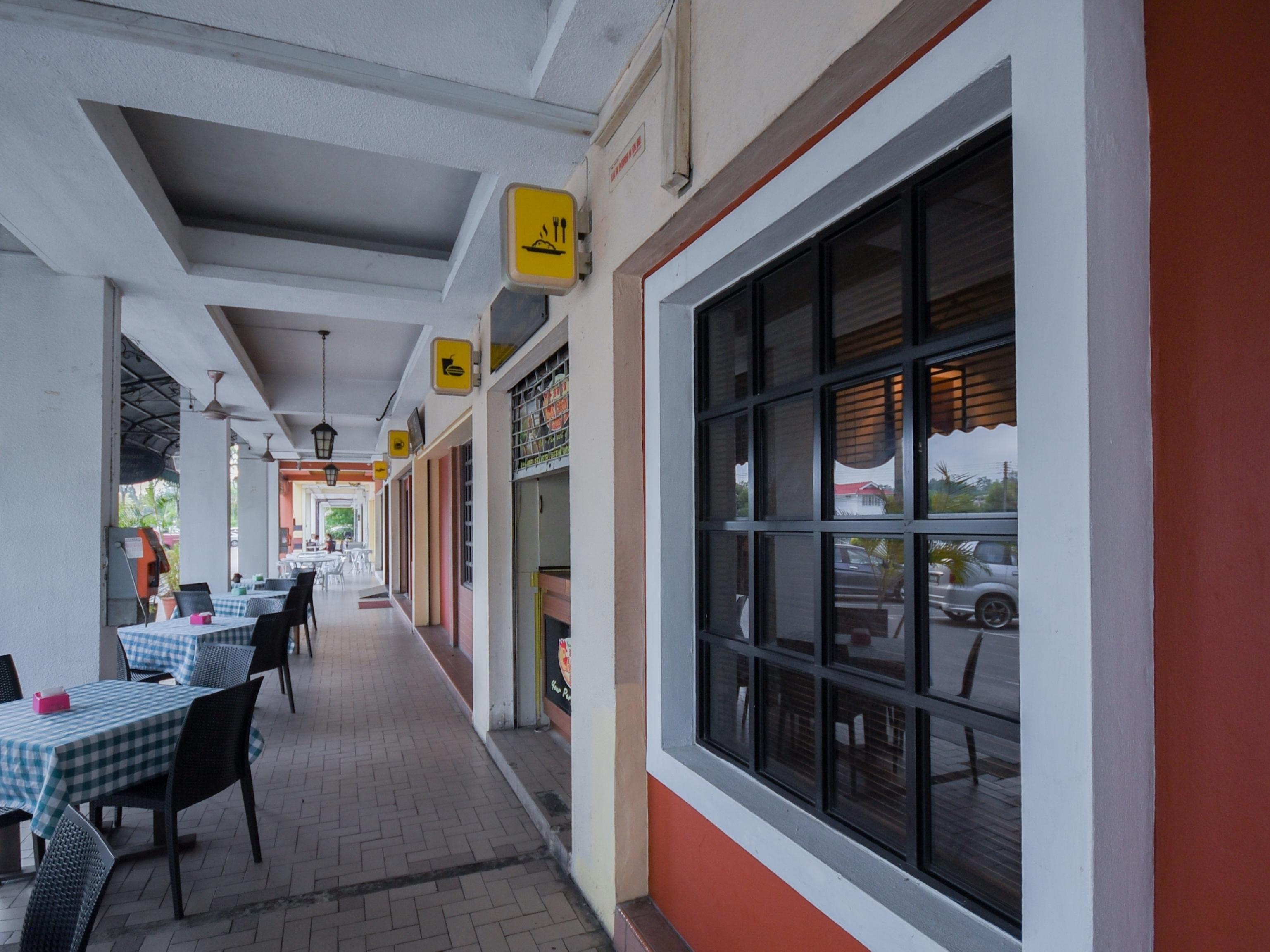 Super Oyo 89604 City Home Stay Miri Bagian luar foto