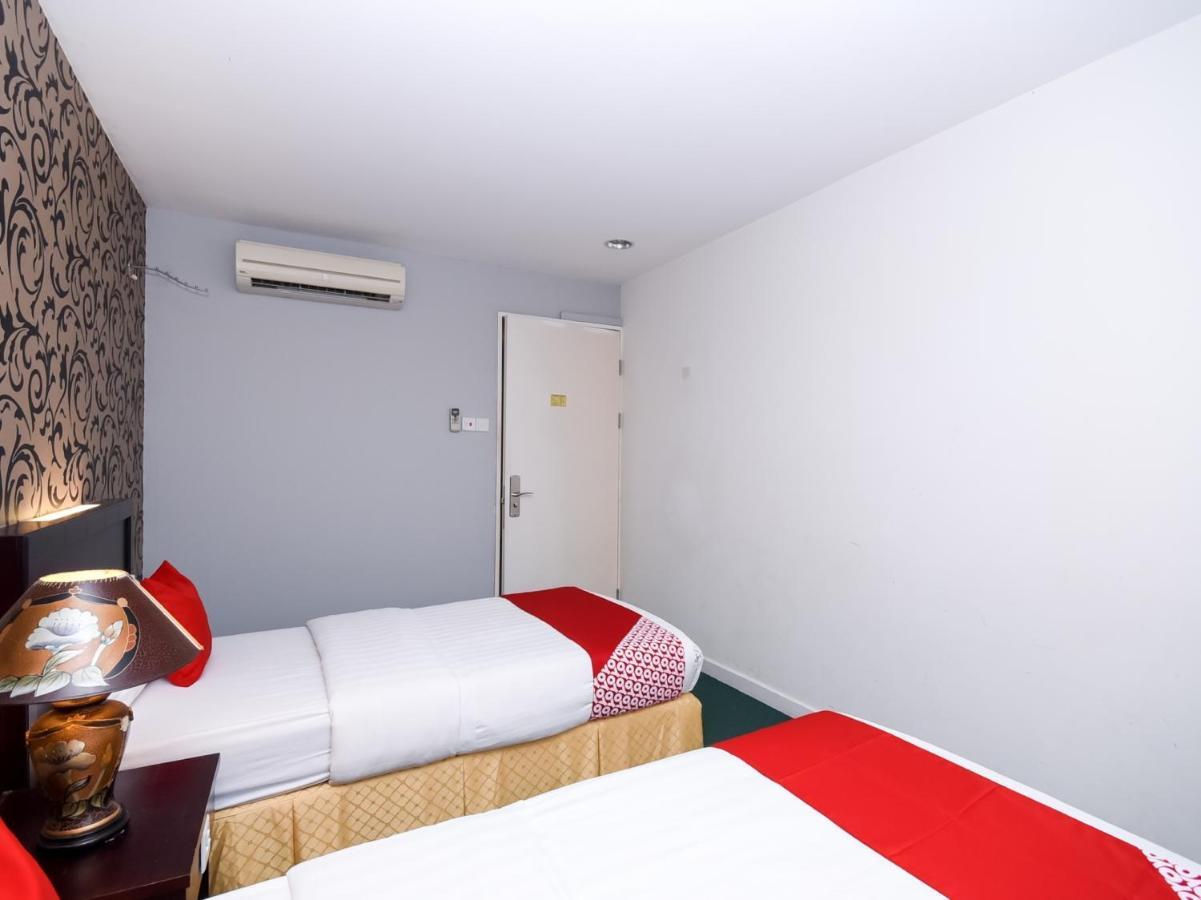 Super Oyo 89604 City Home Stay Miri Bagian luar foto