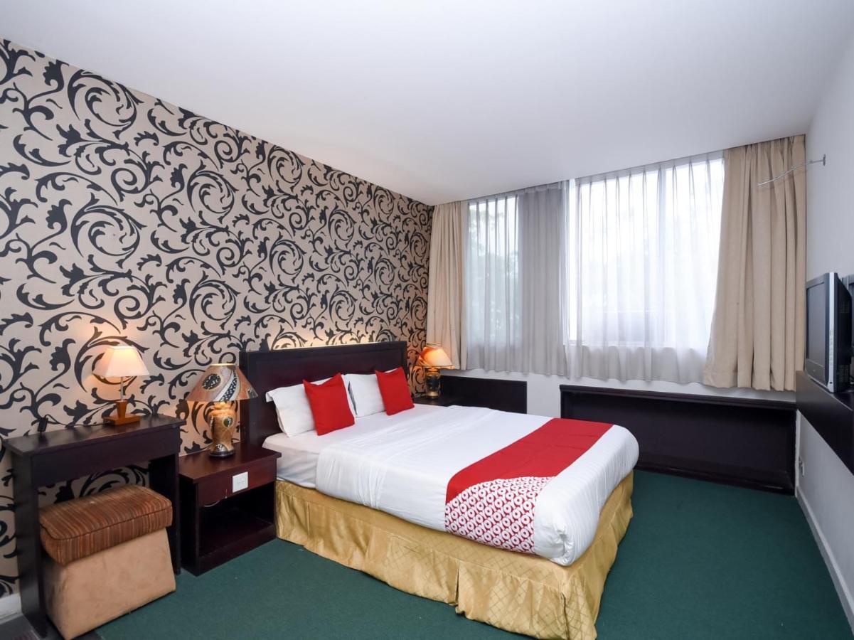 Super Oyo 89604 City Home Stay Miri Bagian luar foto