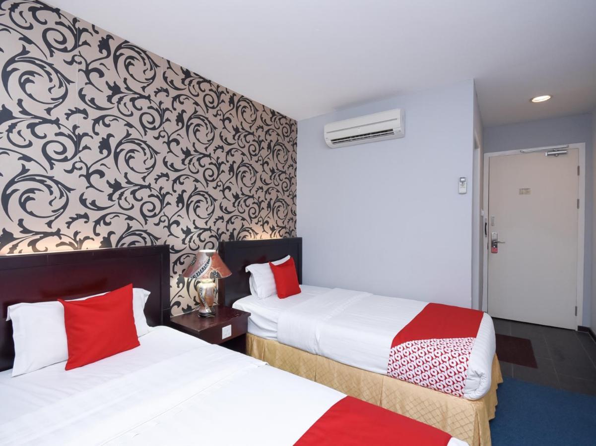 Super Oyo 89604 City Home Stay Miri Bagian luar foto